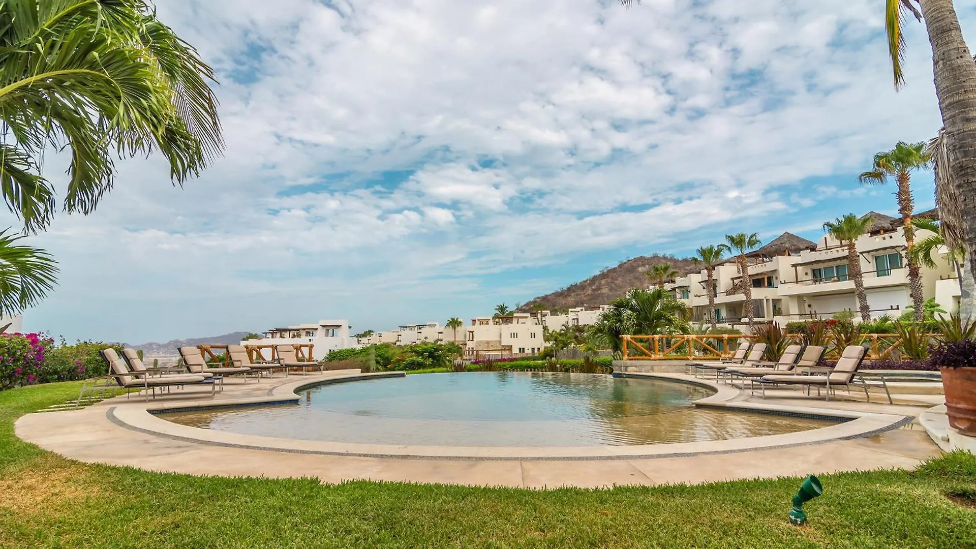 Semesterbostad Tezal Penthouse Private Rooftop & Jacuzzi Cabo San Lucas